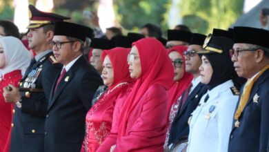 Melinda Aksa Hadiri Upacara HUT RI, Dorong Keluarga Jadi Fondasi Penguatan Nilai Kebangsaan di Makassar