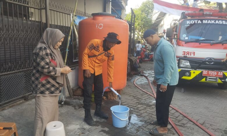 Krisis Air Bersih Meluas, BPBD Makassar Kembali Distribusikan Bantuan ke 23 Titik