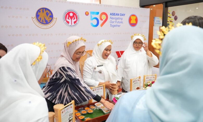 Kuliner Makassar Curi Perhatian di ASEAN Day Food Festival 2026, Coto hingga Pisang Ijo Laris Manis