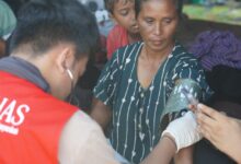 KKN-TB Unhas Layani 64 Warga dan Dampingi 13 Anak Pascagempa Manggarai Timur