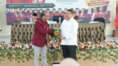 Munafri Ungkap Perjalanan dari Penyiar Radio hingga Jadi Wali Kota di Hadapan Mahasiswa UCM