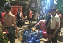 Kemarau Panjang, PDAM Makassar Perluas Distribusi Air Gratis hingga Masuk Lorong Warga