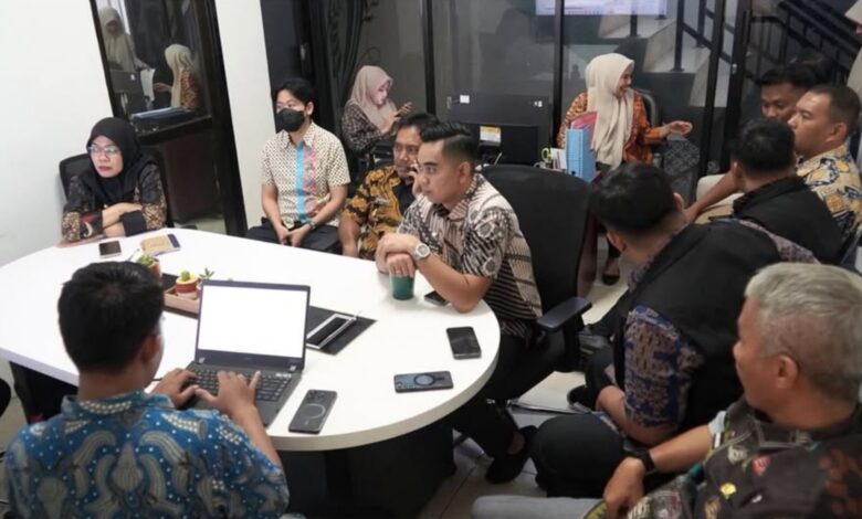 Jelang Penilaian Adipura, Kecamatan Ujung Pandang Perkuat Koordinasi Antar-Lurah