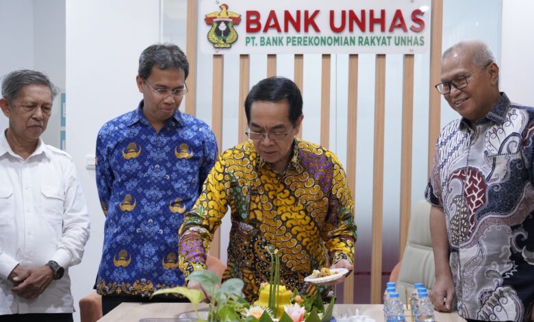 Bank Unhas Siapkan Akselerasi Bisnis, Rektor Bidik Penguatan Sistem hingga 2030