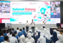 Kominfo Makassar Perkuat Literasi Siber Pelajar, Kenalkan Risiko dan Keamanan Digital