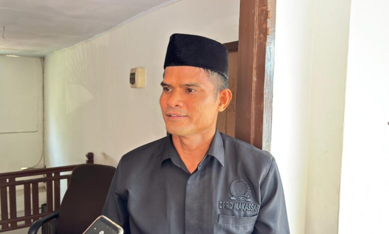 DPRD Makassar Minta Pemkot Imbau Warga Gunakan Masker di Tengah Kabut Asap