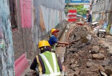 Dinas PU Makassar Benahi Jalan dan Drainase di Jalan Pongtiku, Pemasangan U-Ditch Segera Dilanjutkan