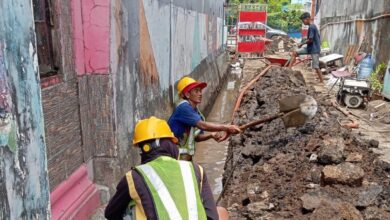 Dinas PU Makassar Benahi Jalan dan Drainase di Jalan Pongtiku, Pemasangan U-Ditch Segera Dilanjutkan
