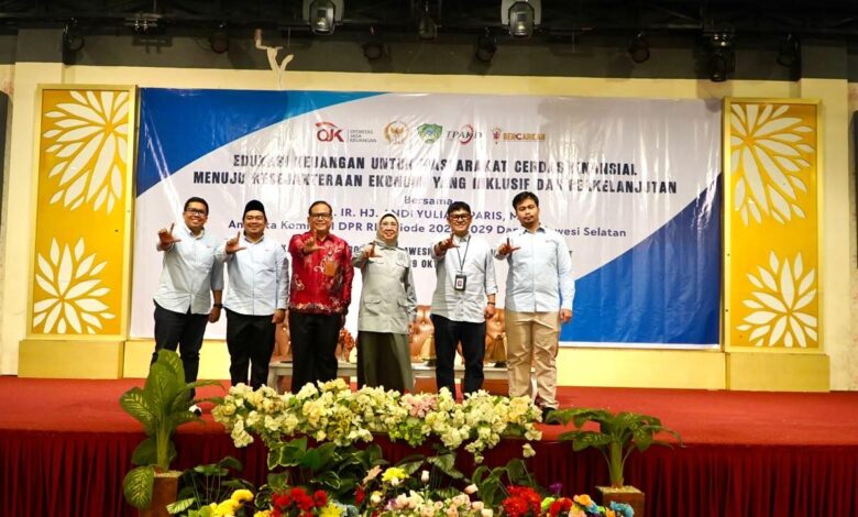 OJK Sulselbar dan DPR RI Perkuat Literasi Keuangan Masyarakat di Kabupaten Maros